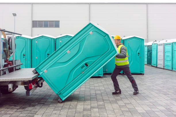Best Portable toilet rental cost  in Belding, MI